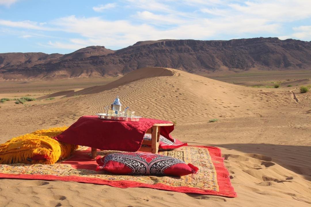 Hotel Bivouac Karim Sahara Zagora Esterno foto